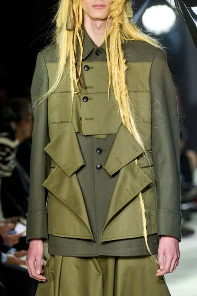 Look 26